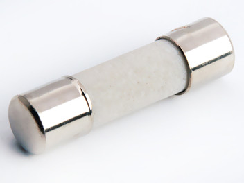 3,6Х15мм 0.5A (керамика) быстр. предохранитель аналог ВП1-1-0,5А F0.5A250-C-3.6*15