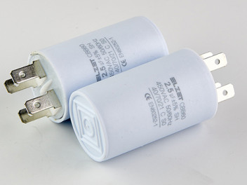 2,5мкф 450VAC 5% (30Х50) CBB60-A КЛЕММЫ пусковой конденсатор LZB60-AV45C002p5S030050 ELZET