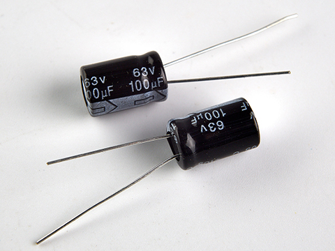 100мкф 63в 105° CD110 (8Х12) конденсатор FARATON