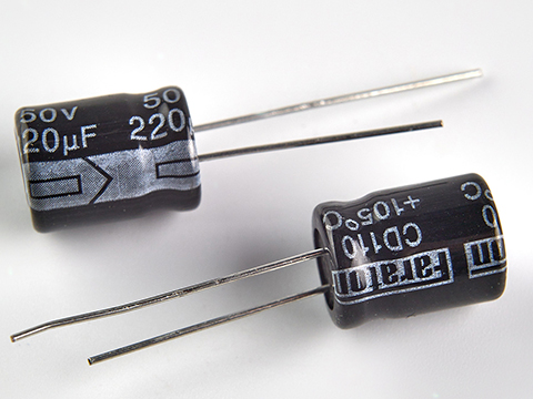 220мкф 50в 105° CD110 (10Х13) конденсатор FARATON